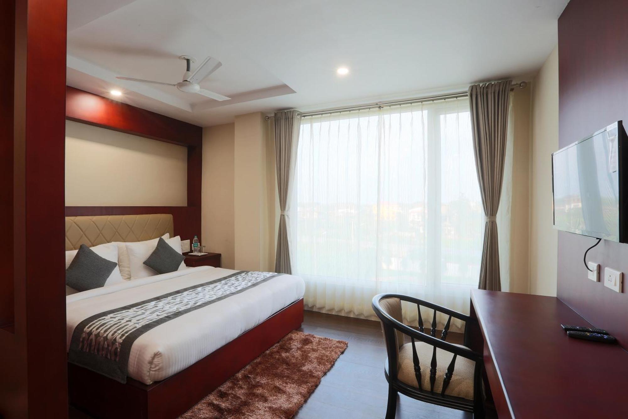 Hotel Prithvi Palace Aerocity Delhi Airport Neu-Delhi Exterior foto